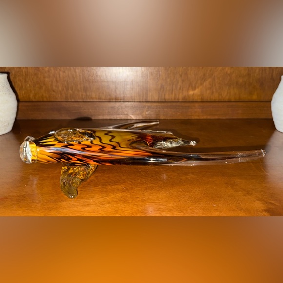 MURANO Artistic Glass Fish Sculpture in Amber and Black. 4’ X 5’. - Picture 6 of 14